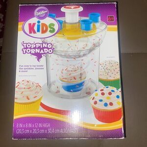 NIB Wilton Kids Topping Tornado!
